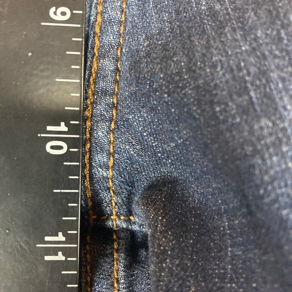 Levi's Women's 512 Perfectly Slimming Straight‎ Leg Jeans Dark Wash Size 10 - Picture 12 of 16